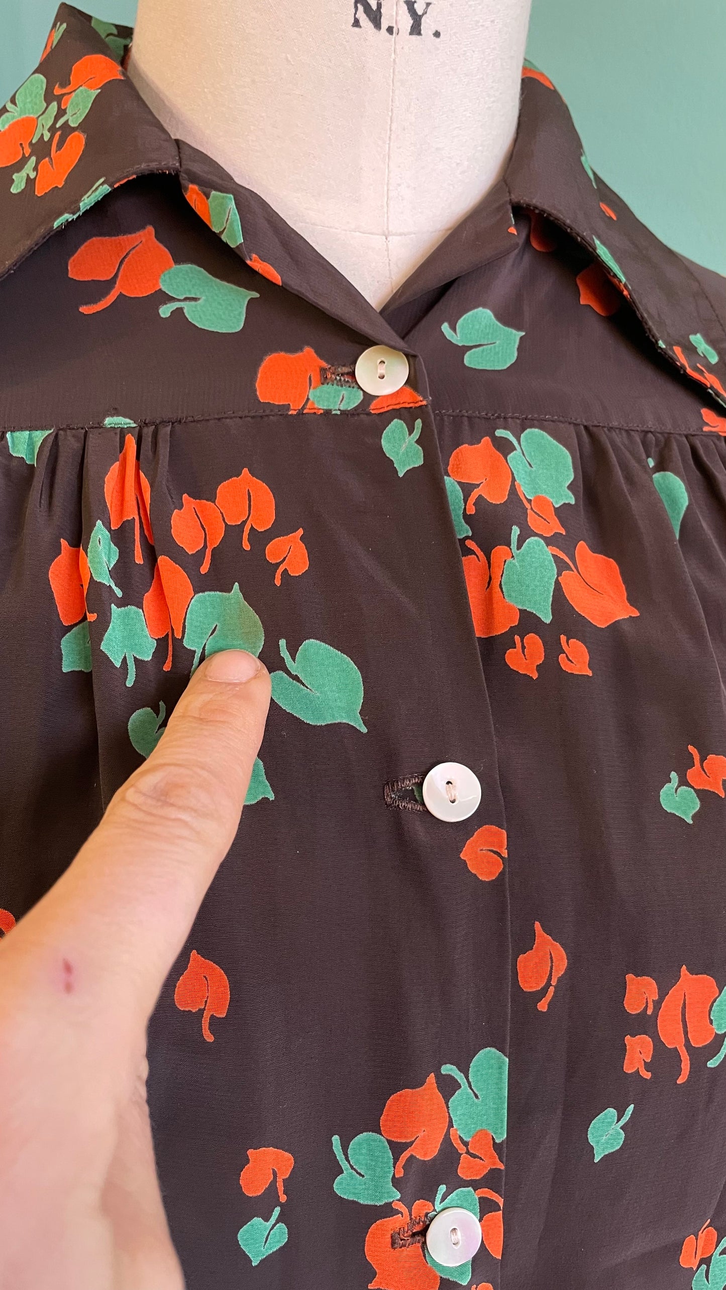 Camicia anni 70 “Pierre Bruhin - Paris” tg.44