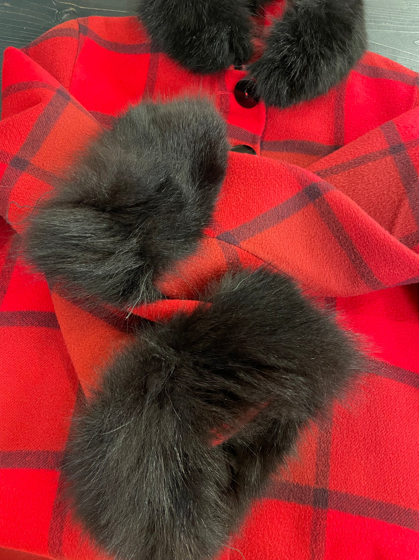 Cappotto anni 80 in pura lana vergine con fantasia a grandi quadrati rossi