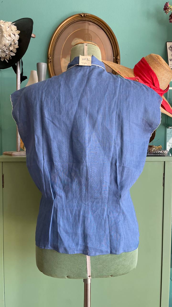 Blusa smanicata anni 50 deadstock in lino ricamata a mano - tg.M/L