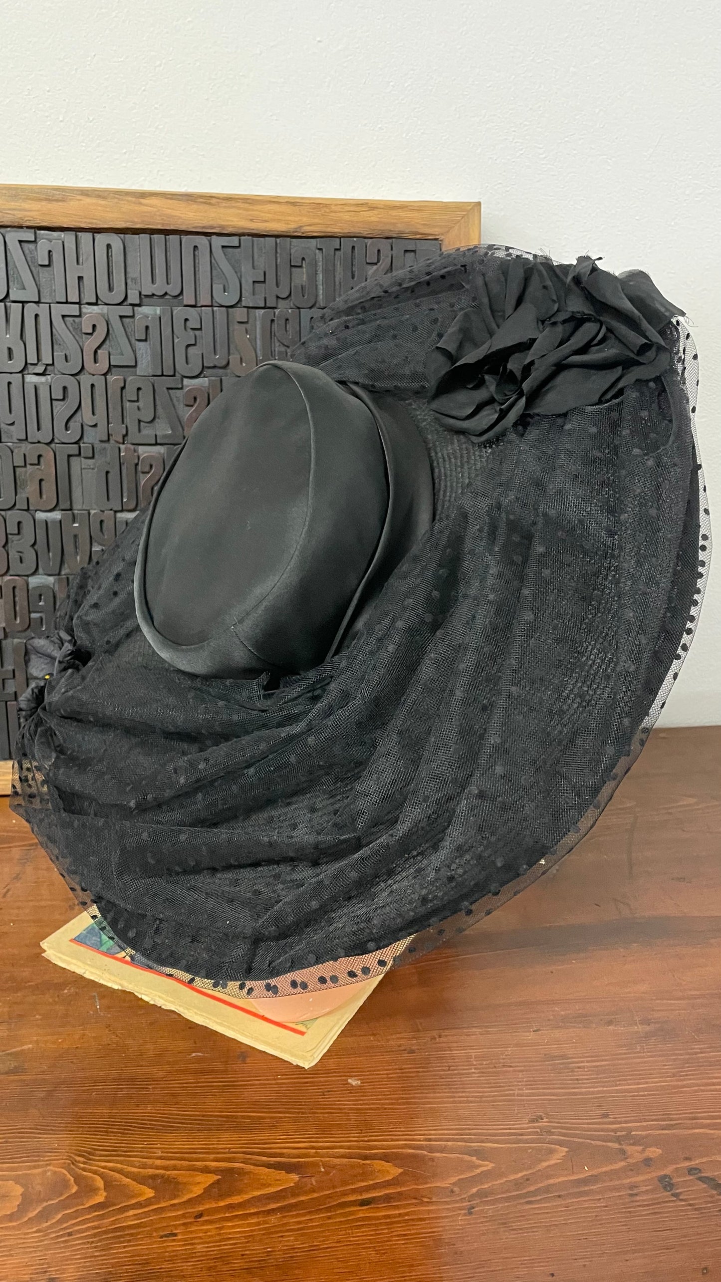 Cappello “Marzi” nero modello anni 50
