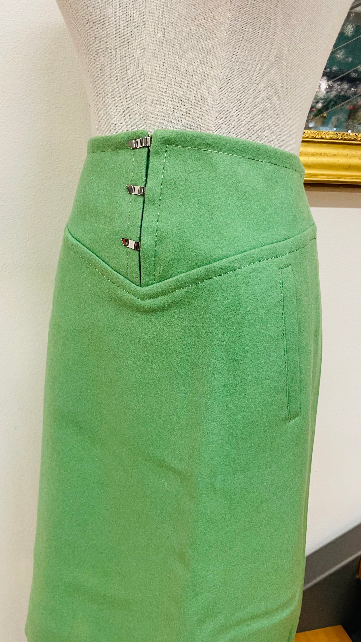 Gonna in panno verde tg.42/44 “Belfe”
