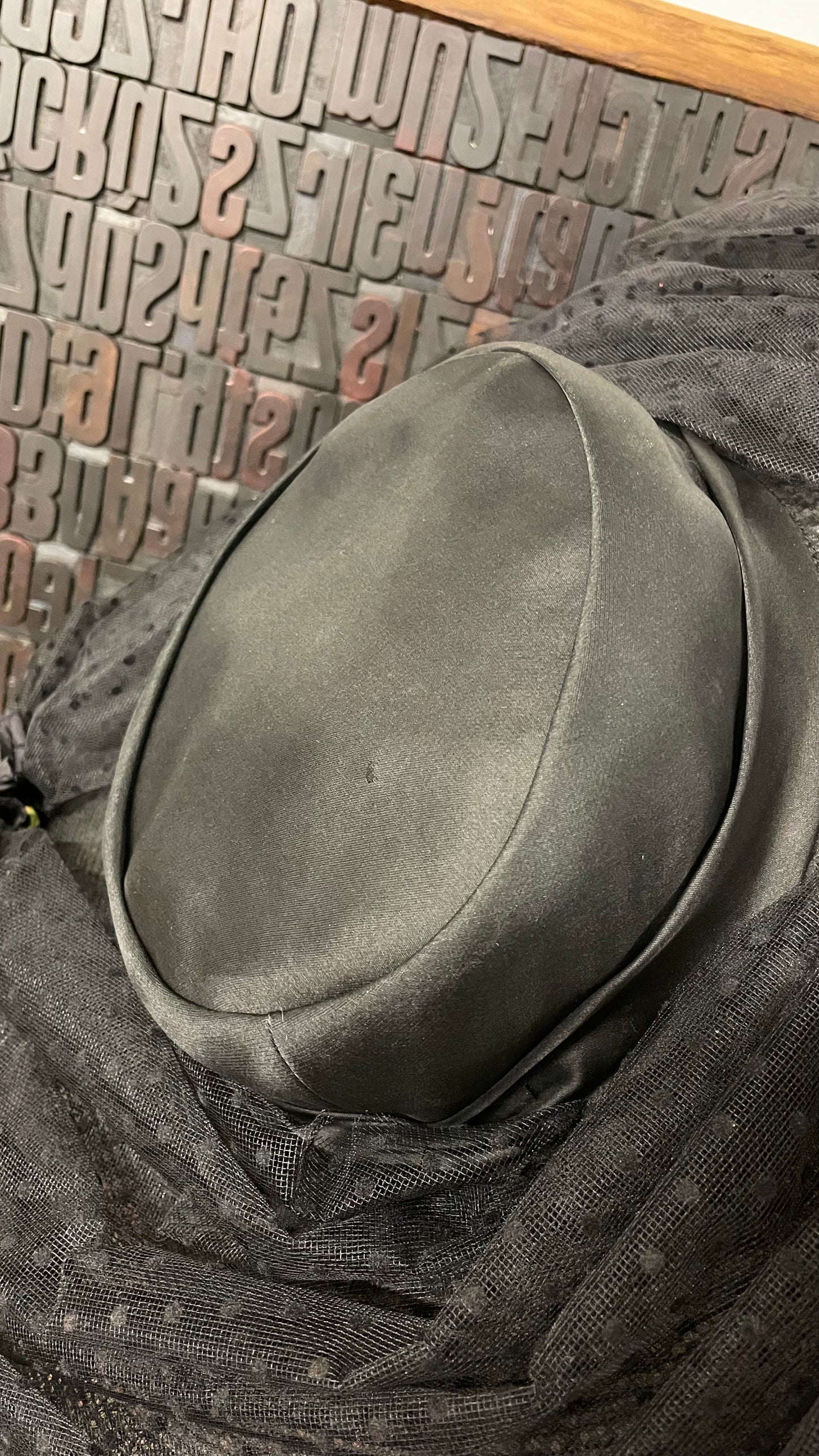 Cappello “Marzi” nero modello anni 50