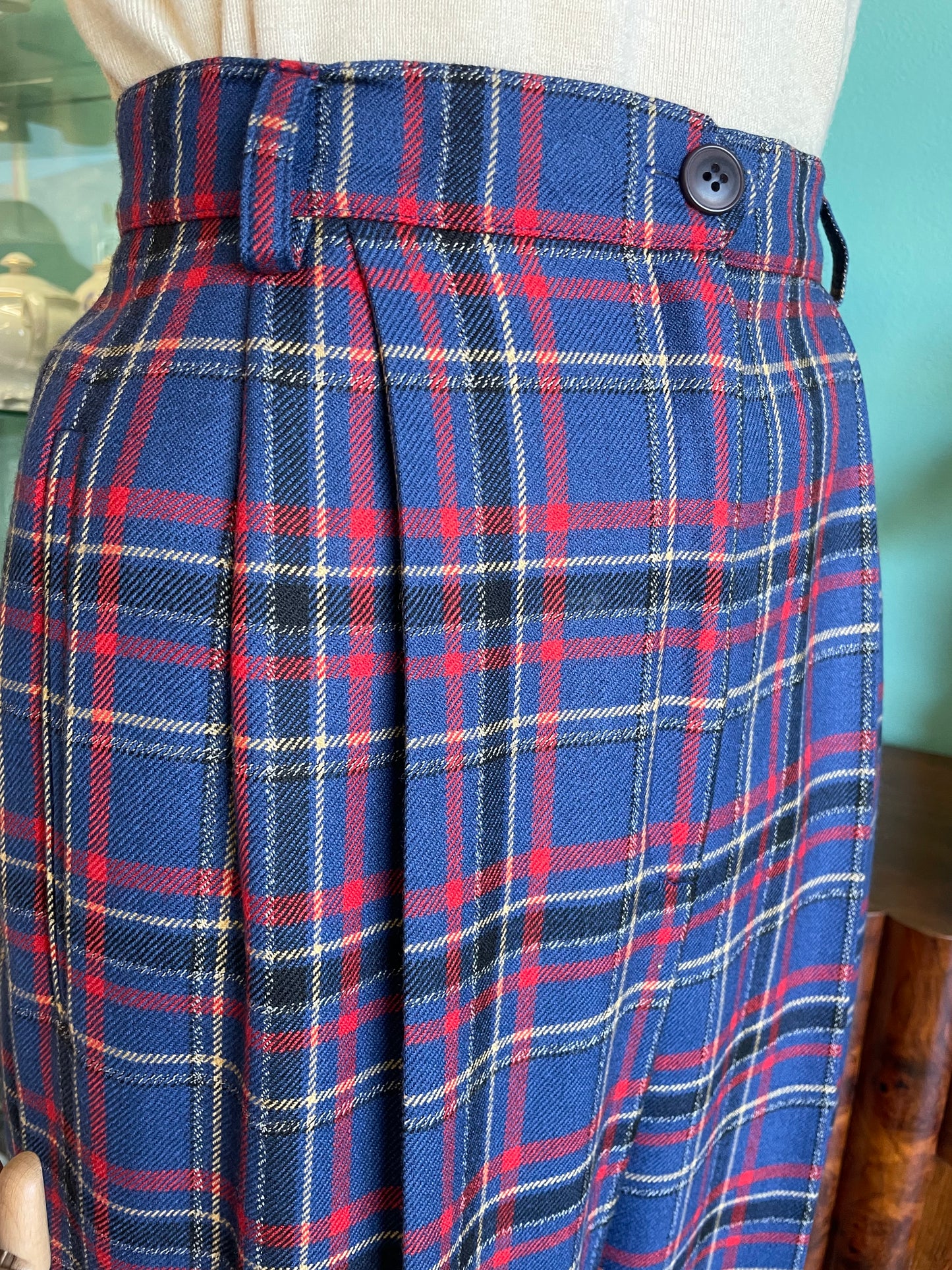 Completo 3 pezzi in pura lana vergine blu e scozzese - anni 90 - Made in Italy.