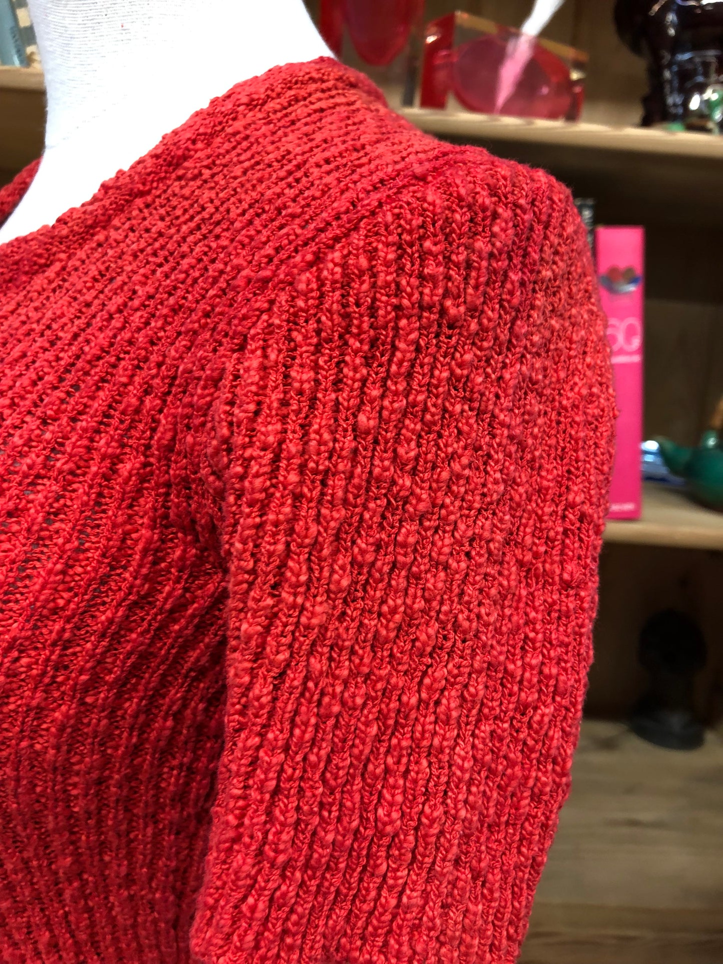 Abitino anni 60/70 in maglia bouclè color rosso ciliegia