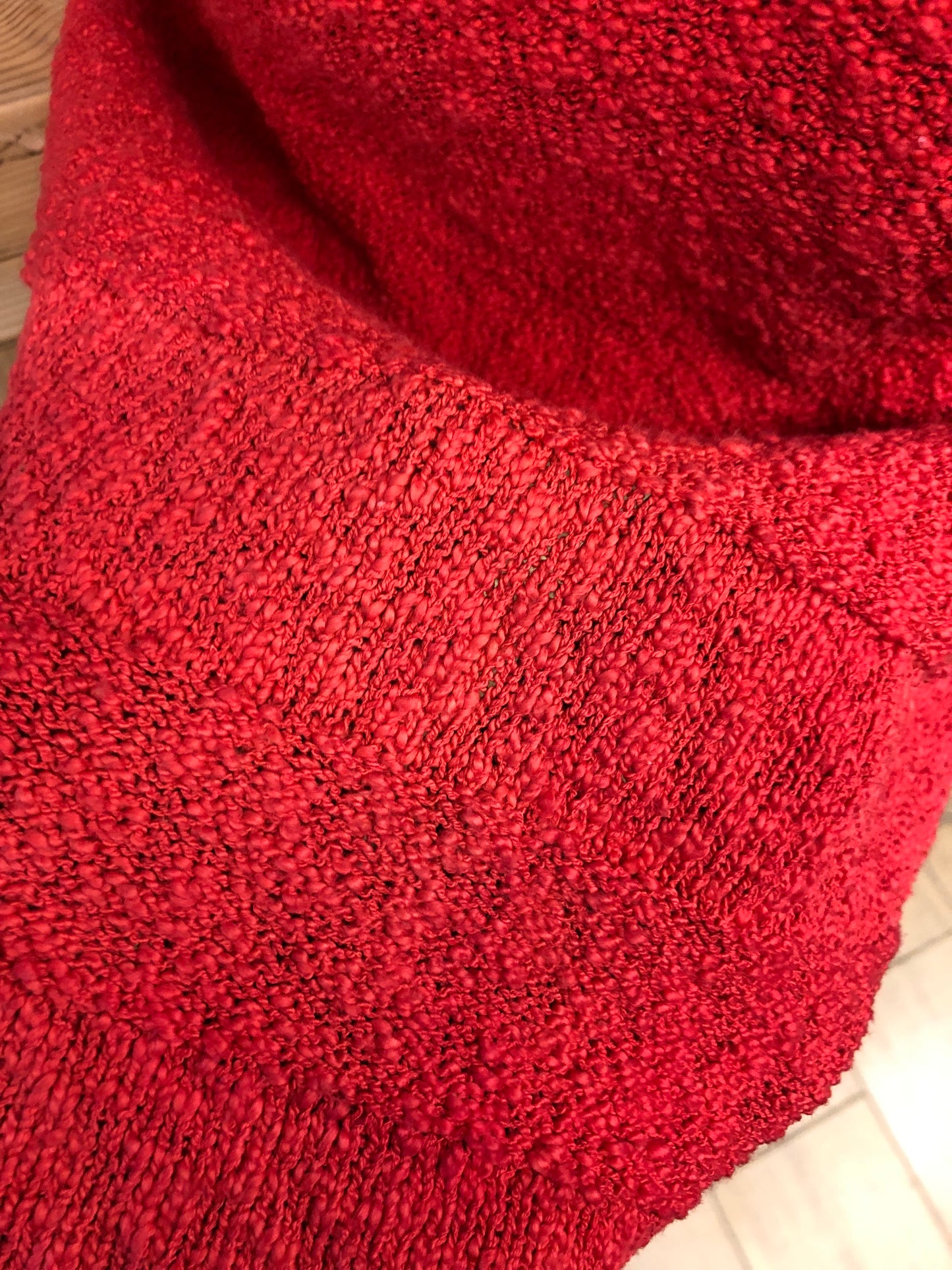 Abitino anni 60/70 in maglia bouclè color rosso ciliegia