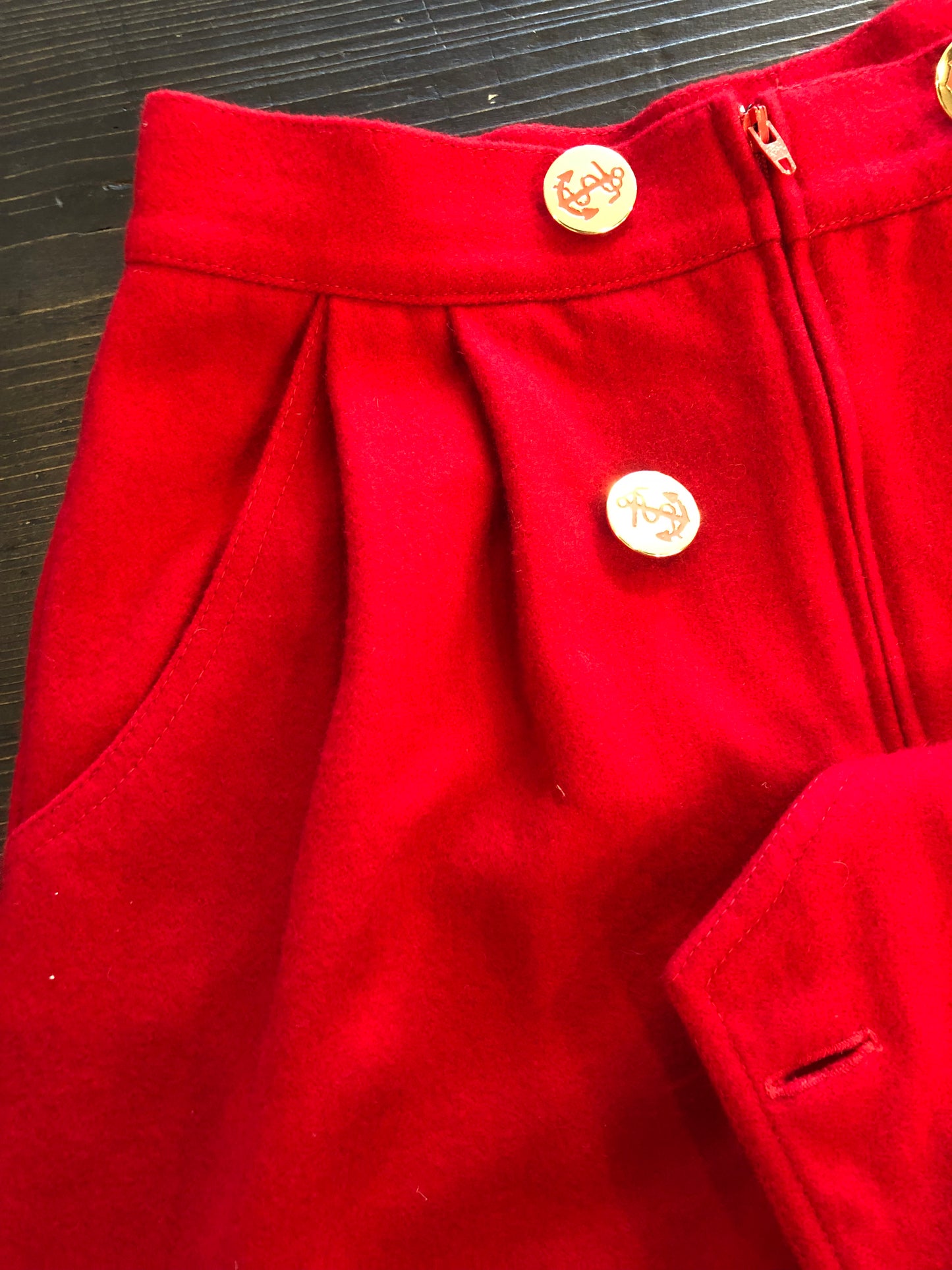 Pantaloni anni 80 in lana con chiusura alla marinara e bottoni con ancora
