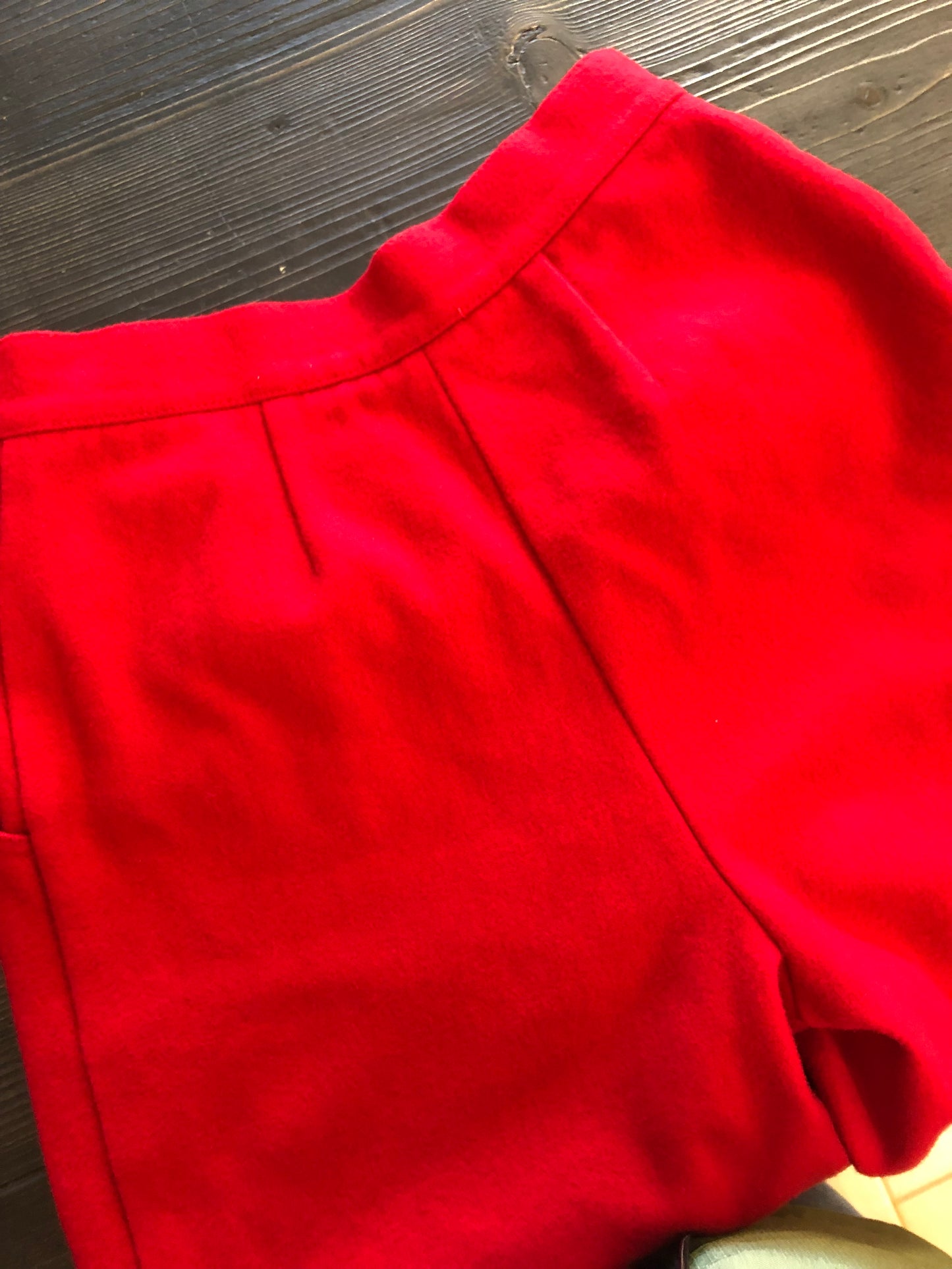 Pantaloni anni 80 in lana con chiusura alla marinara e bottoni con ancora