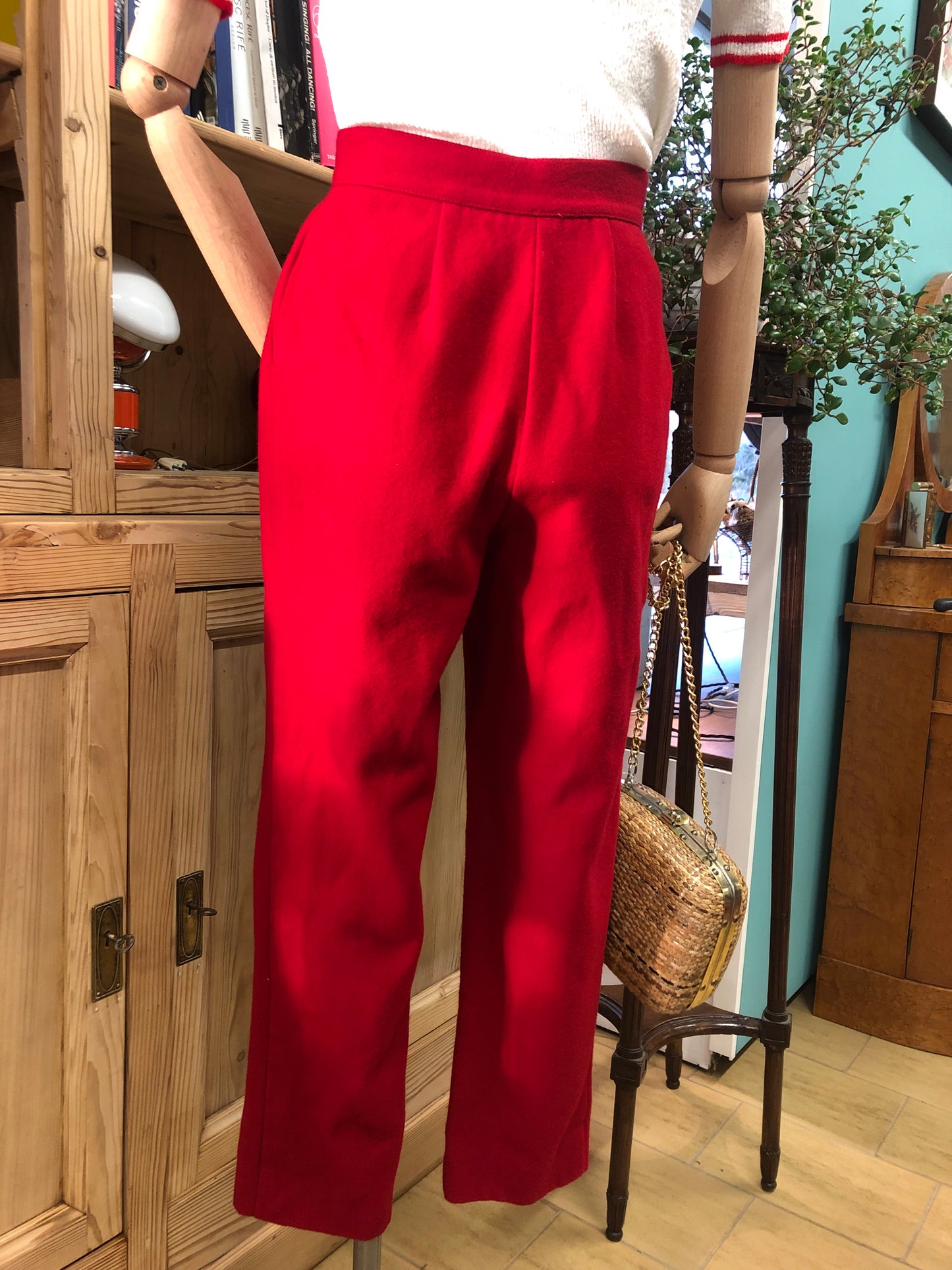 Pantaloni anni 80 in lana con chiusura alla marinara e bottoni con ancora