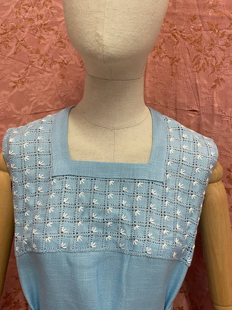 Abito smanicato in lino sartoriale - ricamato a mano - anni 60