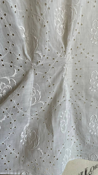 Camicetta anni 40 in cotone con ricamo Sangallo - tg.L/XL
