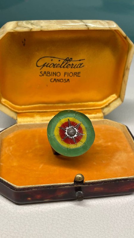 Anello con bottone anni 20/30 cecoslovacco - nr.09