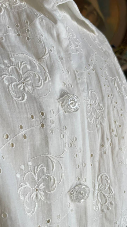 Camicetta anni 40 in cotone con ricamo Sangallo - tg.L/XL