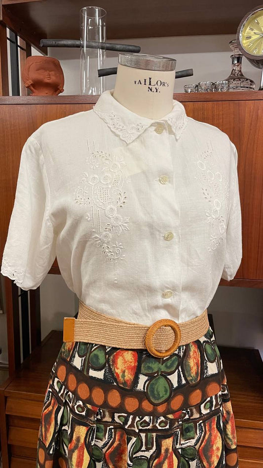 Camicia romantica in cotone/lino anni 50/60 ricamata a mano tg.48
