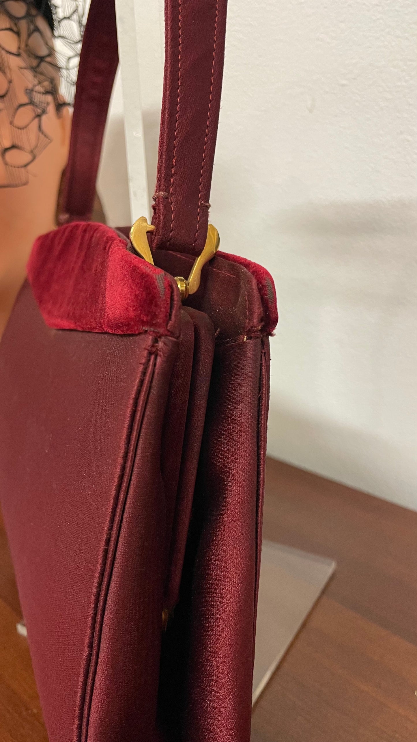 Borsetta fine anni 50 in seta e velluto col.bordeaux