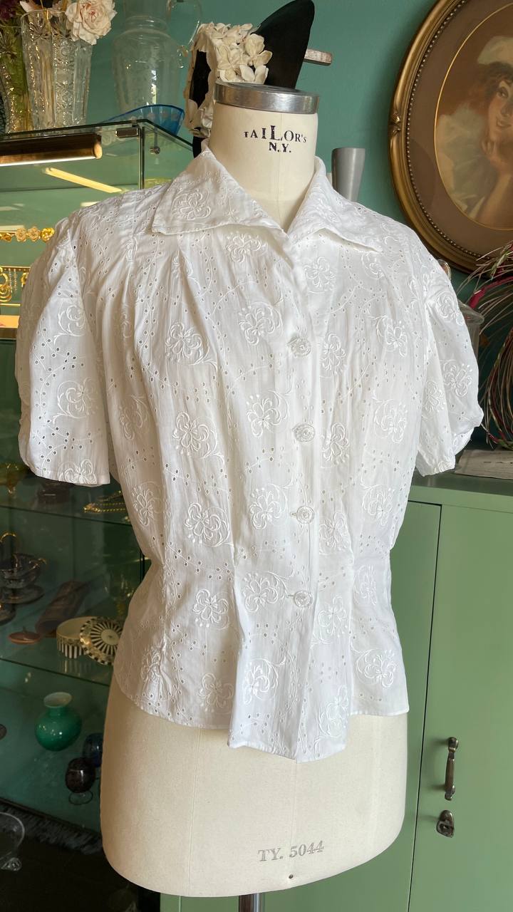 Camicetta anni 40 in cotone con ricamo Sangallo - tg.L/XL
