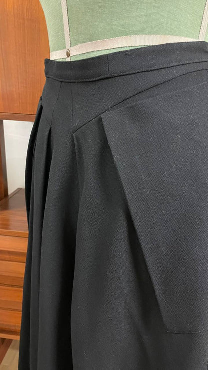 Gonna nera in gabardine tg.48/50  - modello anni 40