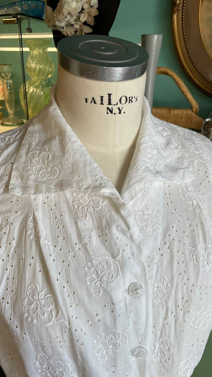 Camicetta anni 40 in cotone con ricamo Sangallo - tg.L/XL